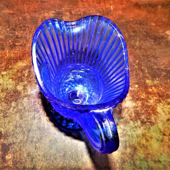 Vintage Avon Cobalt Blue WA Mt Vernon Creamer - Picture 5 of 8